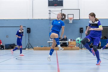 Bild 128 - B-Juniorinnen 2 Loewinnen Cup
